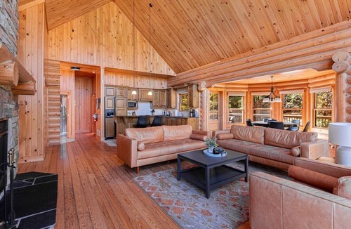 Fiddler Lake Resort House | Fiddler Lake Resort - Rabbit 66