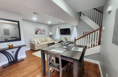 Teaneck House | FIFA 2026 15 min to MetLife Stadium TeaneckCreek