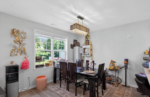 Highland Park Condo | FIFA World Cup 2026 Stay Spacious 3BR/3BA Condo 5-Min Access to Train Station