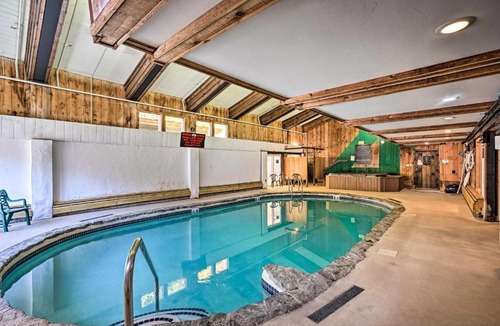 Wilmington House | Fishing Pond + Pool! Resort Retreat in Wilmington