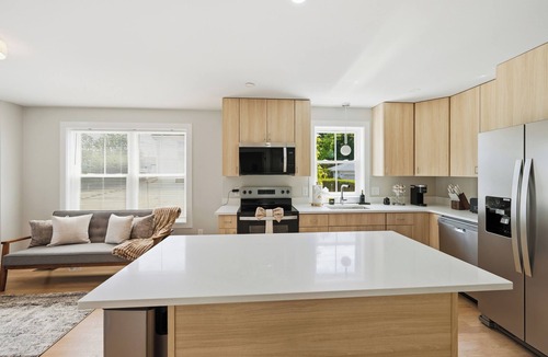 Wanskuck House | Five75 Lux Prov PC - Master Suite