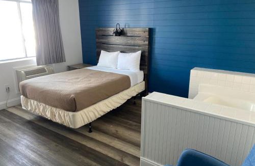 Boothbay Harbor Hotel | Flagship Inn