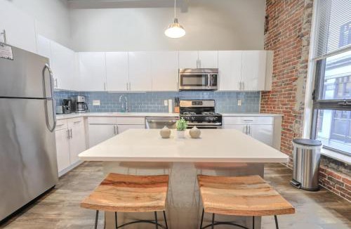 Downtown Boston Apartment | Flexible Stay Historic Loft Near Boston Common