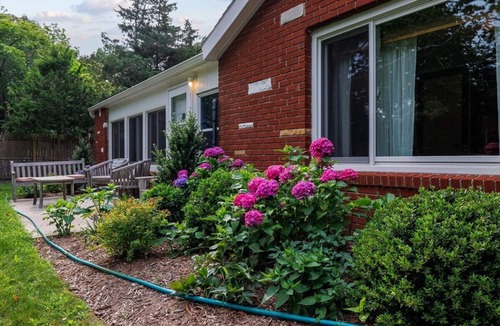 Mattituck House | Floresta House ~ Charming, Cozy, Family Friendly!