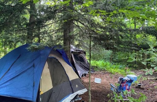 Harris RV Rental | Forest Camping Near Bethel Woods, 15 minutes to Bethel Woods Concerts, Casino,