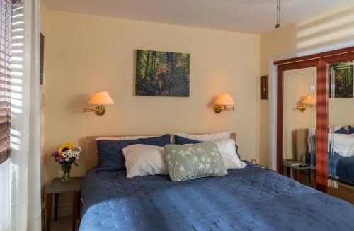 South Portland Apartment | Forest City Oasis and Spa