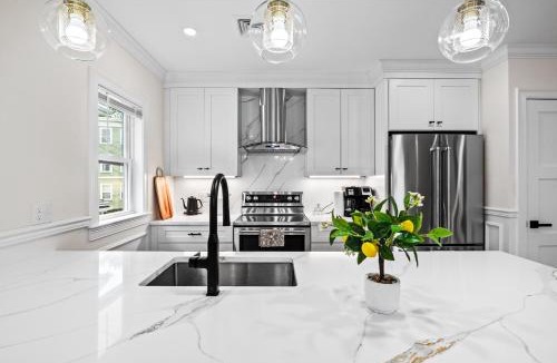 Forest Hills - Woodbourne Apartment | Forest Hill condos -Boston