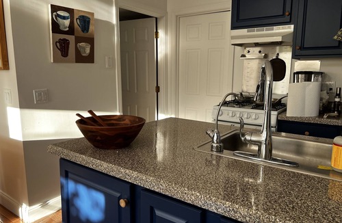 Provincetown Cottage | Free standing 1940s Artists Cottage East End near Commercial St. Parking! A/C!