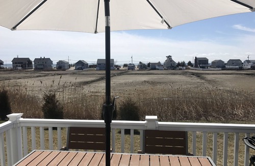 Westbrook Center House | Fresh, Airy Townhome next to Pilot's Point Marina with Long Island Sound Views