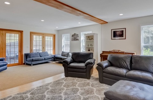 Chilmark House | Freshly renovated home with basketball court, grill, hammock, beach gear, & W/D