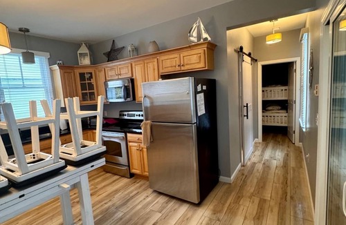 Summer Village Cottage | Fully furnished cottage, minutes from the beach.