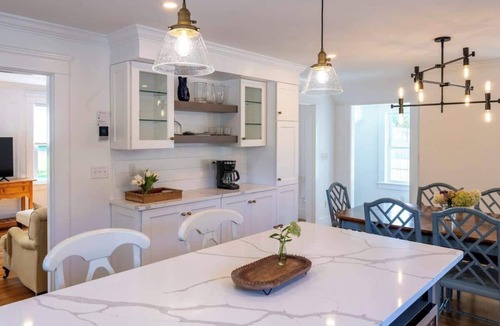 Fifth Ward House | Fully Renovated Summa