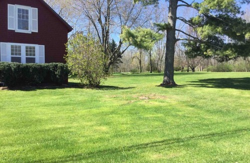 North Hero Cottage | Fun House with private Lake Champlain access!