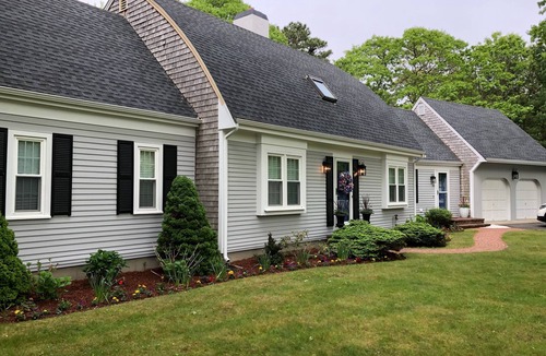 Osterville House | Fun & Sun in Osterville MA - Sleeps 10, Beach Pass