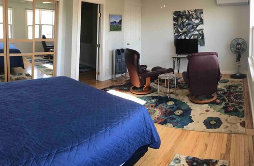 East End House | FunJoy Hill - The Perfect Location!
