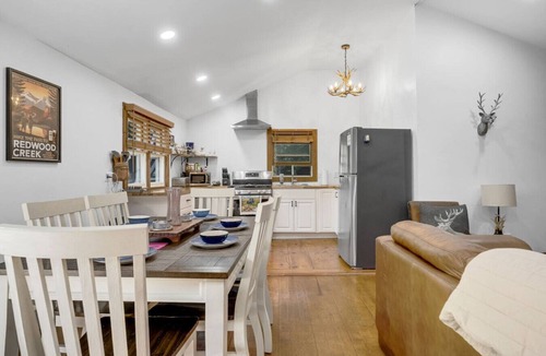 Moultonborough House | Game Room Retreat | Fire Pit + Near Winni