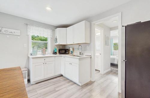 Oak Bluffs Apartment | Garage Suite