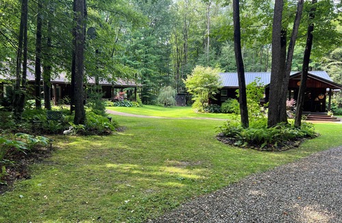Lewis Run Cabin | Get away in the Woods!