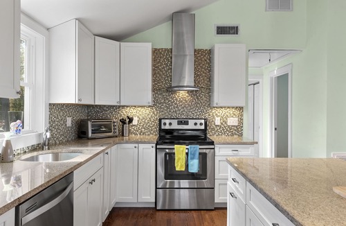 Gloucester House | Gloucester Ocean View Escape! Calm, Design-Forward & Minutes to Downtown