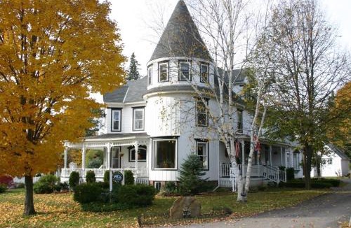 Ashland Hotel | Glynn House Inn - Adults Only