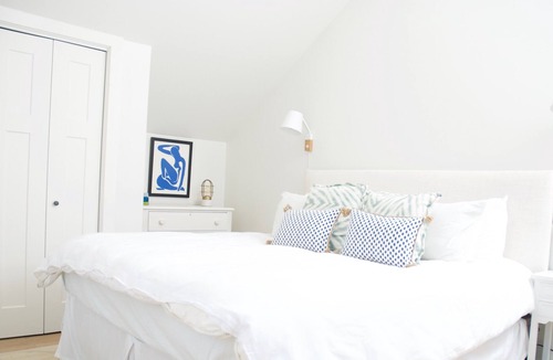Kennebunkport House | Goose Rocks Beach. New 4 Br/2 Ba, Sleeps 10. 10 min walk to beach. 0.5 acre
