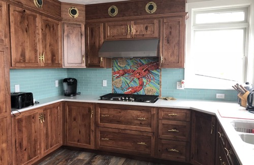 Wells Beach House | Gorgeous beach house with front to back views!
