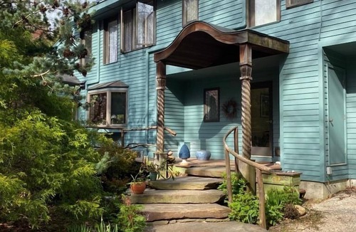 Housatonic House | Gorgeous Home, Nature Lover's Delight in the Heart of the Berkshires