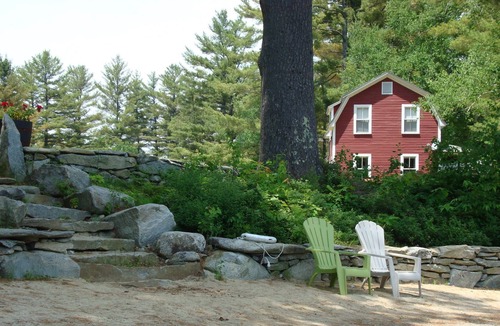 Lyme Center Cottage | Gorgeous Lake Front, Sandy Beach, Spacious Grounds, Family and Pet Friendly