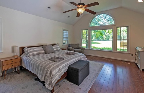 Rhinebeck House | Gorgeous Rhinebeck Ranch with private Pool
