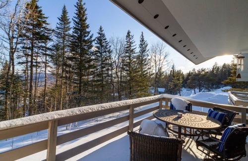 Bromley Mountain House | Gorgeous Townhouse with views in the Ledges at Bromley