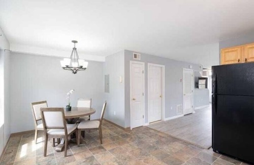 Fair Haven House | Gorgeous Waterfront 3 Bedroom, 1.5 Bathroom Unit.