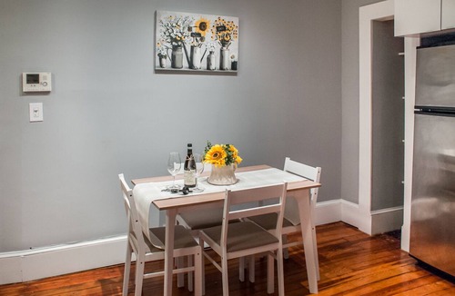 Mill River Apartment | Gorgeous Wooster Sq. apt. - wshr/dryr, parking