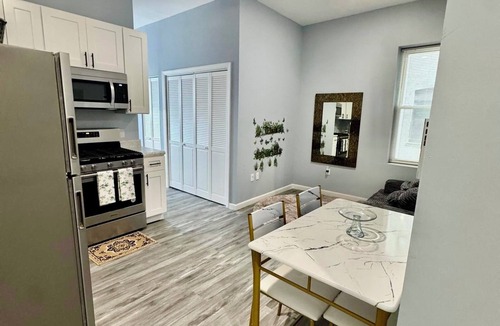 Ampere Apartment | Grand Deluxe 1BR Penthouse near Newark Airport