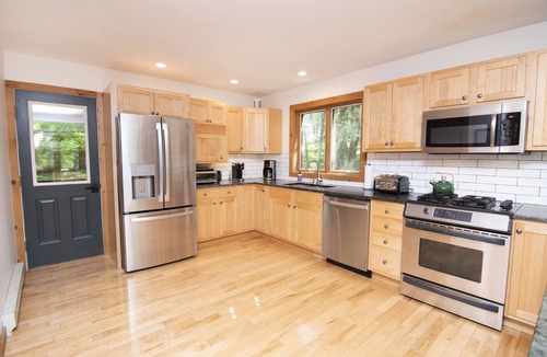 Hillcrest House | Grand Getaway in Historic Lake Placid! Walk to shops, breweries, etc.