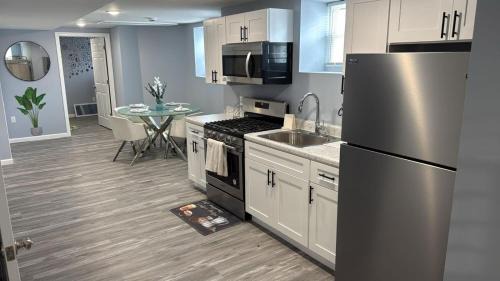 Ampere Apartment | Grand Luxury 1BR Penthouse near Newark Airport