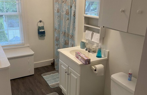 Guilford Apartment | Great apartment in two family house!