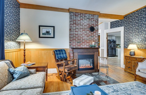 Dryden House | Great for Groups! Spacious Wilton Getaway w/Deck
