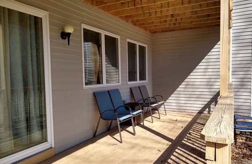 North Conway Condo | Great Location for All the Attractions - Story Land, Cranmore, and Attitash