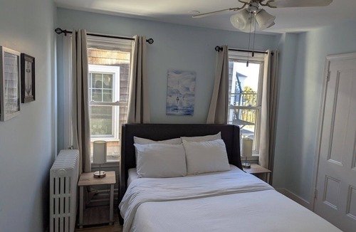 Fifth Ward Apartment | Great location to enjoy all that Newport has to offer.