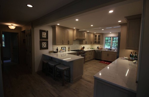 Stratton Mountain House | Great location!Walk to trail 3 min.Also Shuttle bus picks up-drops off at dway.