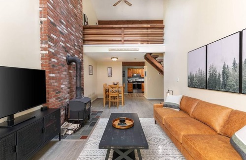 Bartlett Condo | Great place to stay for multiple families all year
