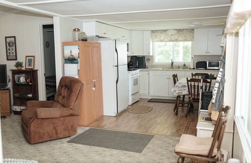 Fishers Landing Cottage | Great price, A-Bay+Clayton! Clean, quiet 3 bedroom cottage+River access+swim.