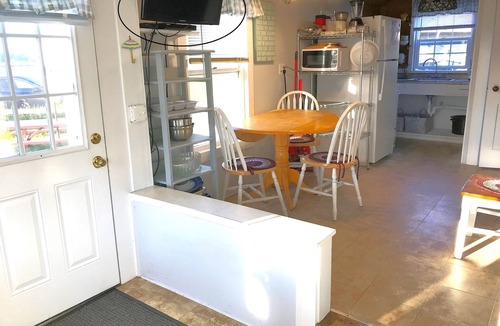North Truro Cottage | GREAT RATES Beach Cottage - Sunrise Sunsets from Our Deck