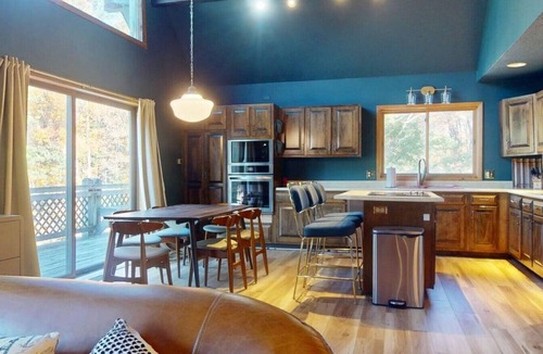 Manchester Center House | Great Ski Location - Between Stratton amd Manchester