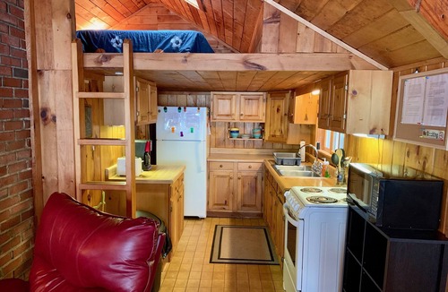 Ellsworth Cabin | Green Lake Family Fun Cottage