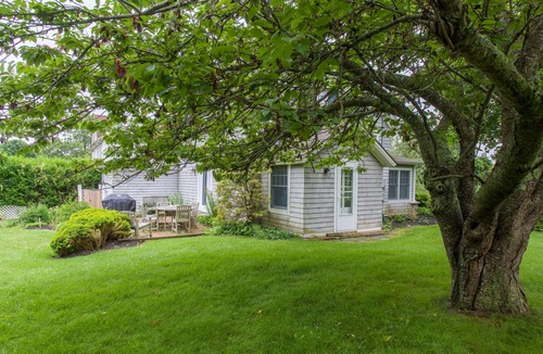Greenport West House | Greenport, North Fork, Beach, Designer Chic, Vineyard Views, Hamptons luxury
