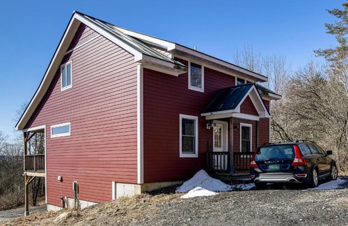Waterbury Center House | Group Friendly! Mtn-View Haven in Waterbury Center