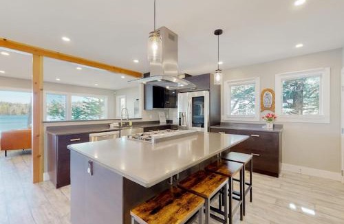 Barnard House | Grove Road Lakehouse