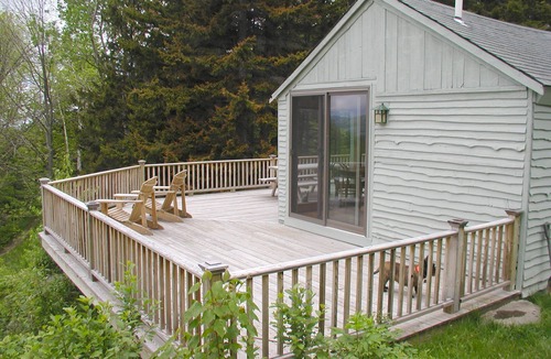 Belmont Cabin | Guest Cabin- a Mountain Get-Away for Relaxation. or Romance