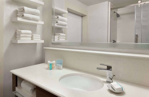 Denville Hotel | Hampton Inn Denville/Rockaway/Parsippany